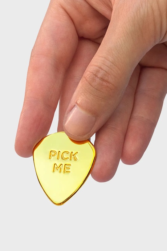 Luckies of London talizman kieszonkowy Pick Me 2,9 x 3,3 cm LK.LUKPM żółty AA00