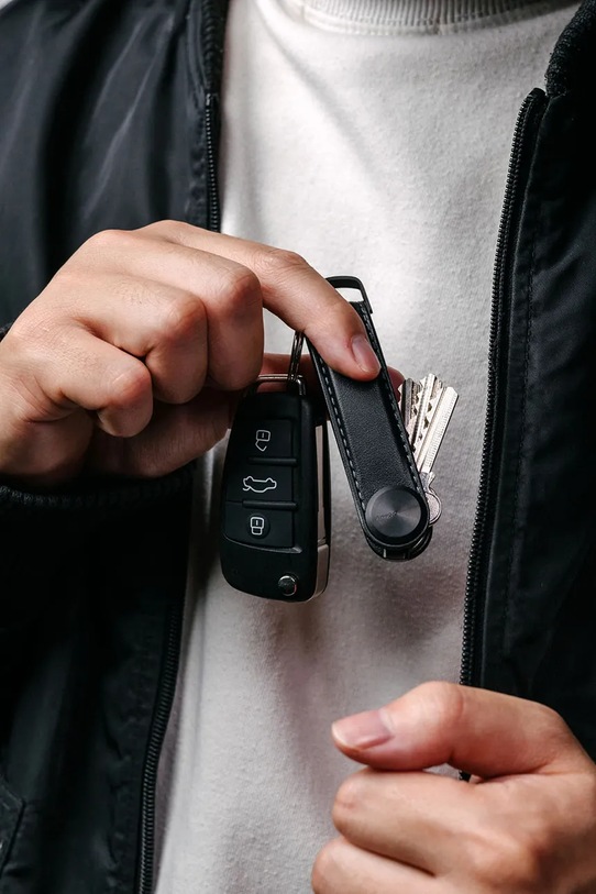 Orbitkey etui na klucze Pro Leather 9,3 cm KPR1.BKT.101