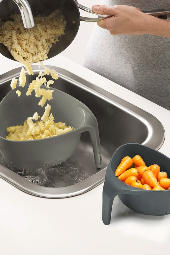 Cedník Joseph Joseph Nest™ 2-pack šedá 40094.