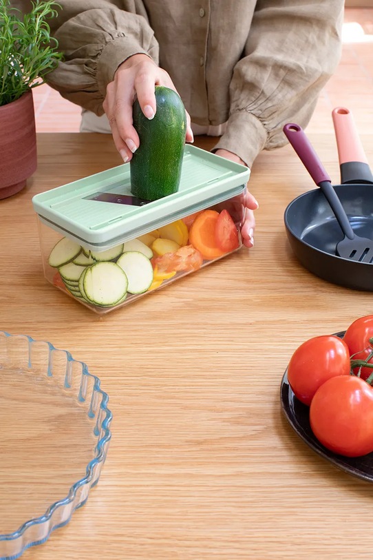 Слайсер з набором терок Brabantia Tasty+ 145469