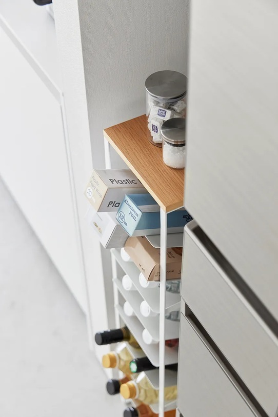 Κουζίνα και μπαρ Ράφι για μπουκάλια με καπάκι Yamazaki Tower 8 1491 λευκό