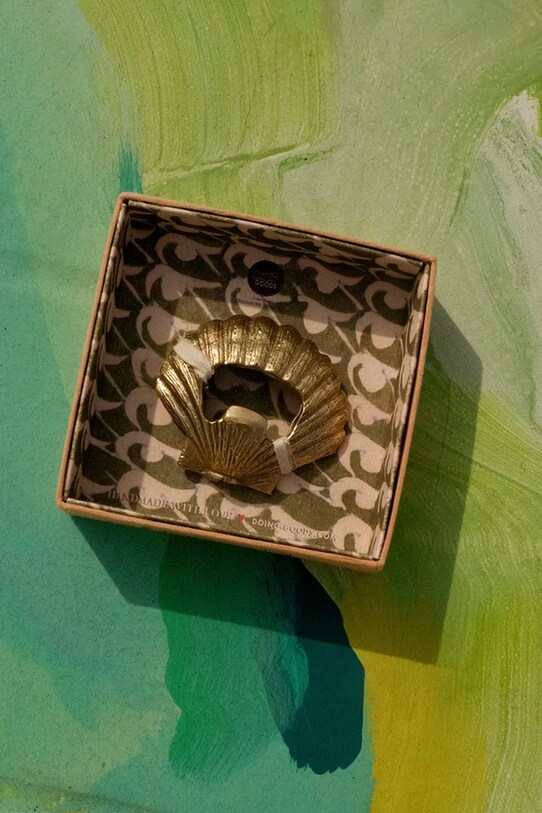 Bucătărie și bar Doing Goods deschizător de sticle Scarlett 1.30.10.037.099.4 galben