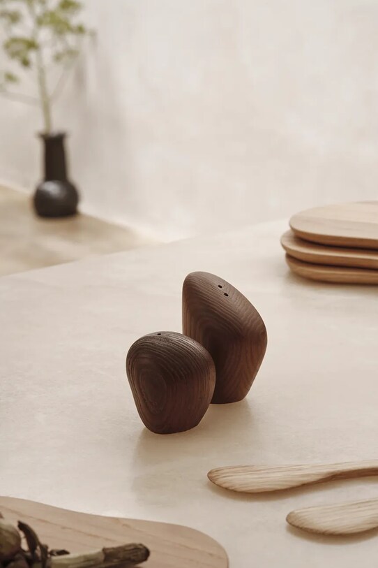 ferm LIVING solniczka i pieprzniczka 1104269609 brązowy AA00