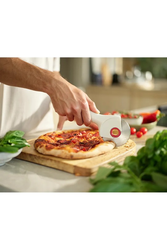 Joseph Joseph nóż do pizzy Ringo 21,6 cm beżowy 20232