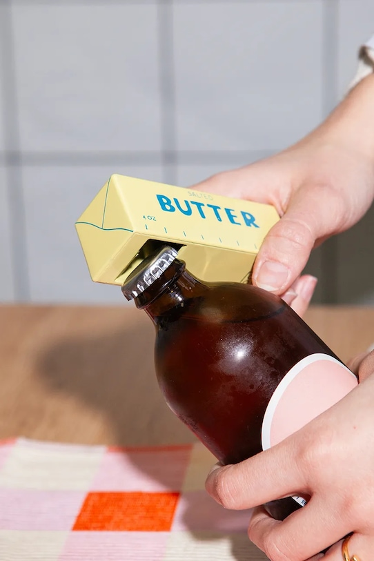 DOIY otwieracz do butelek z metalu 9 x 3,5 x 3,5 cm DYBOPBU żółty