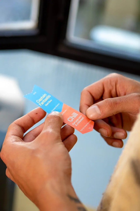 Another Me sticky notes 100 Activities, What Can I Watch Today AM100ABOWAE