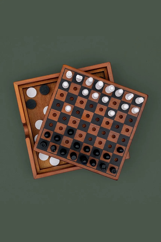 Luckies of London szachy 14,3 x 14,3 cm LK.IAGCC