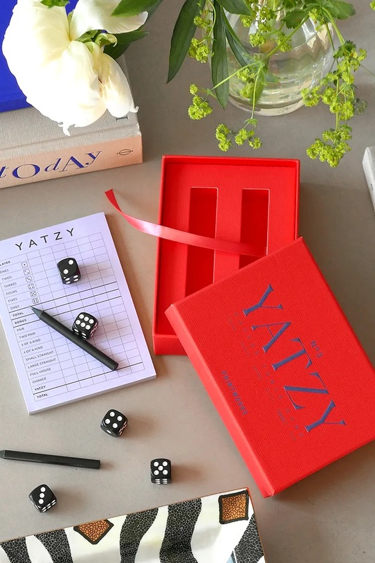 Παιχνίδι με ζάρια Printworks Classic Yatzy 16 x 11,5 x 4,5 cm PW00690 κόκκινο