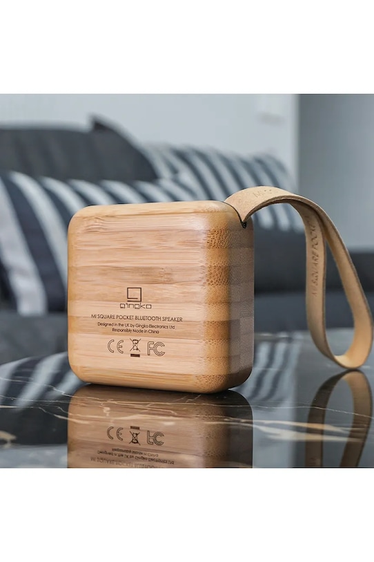 Lifestyle Ασύρματο ηχείο Gingko Design Mi Square Pocket Speaker 7 x 7 x 2,8 cm G005BO μπεζ