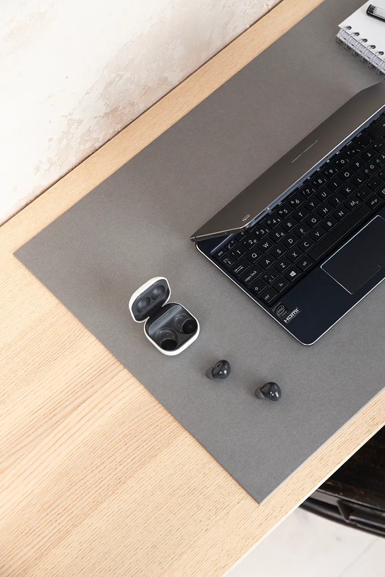 Bigso Box of Sweden podkładka na biurko 649154149.99 szary