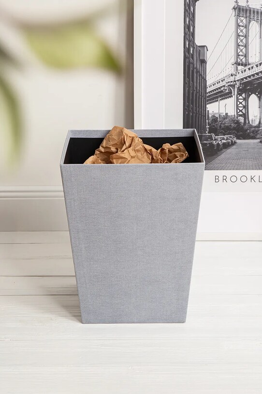 Урна для мусора Bigso Box of Sweden серый 6771C6249.99