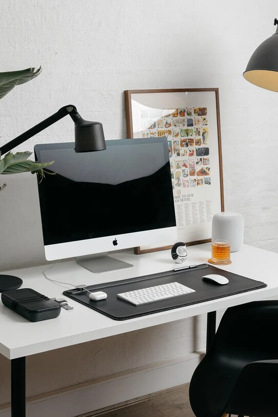 Orbitkey podkładka na biurko Black M 68,6 x 37,3 x 0,5 cm DKMT.MD1.BKBK