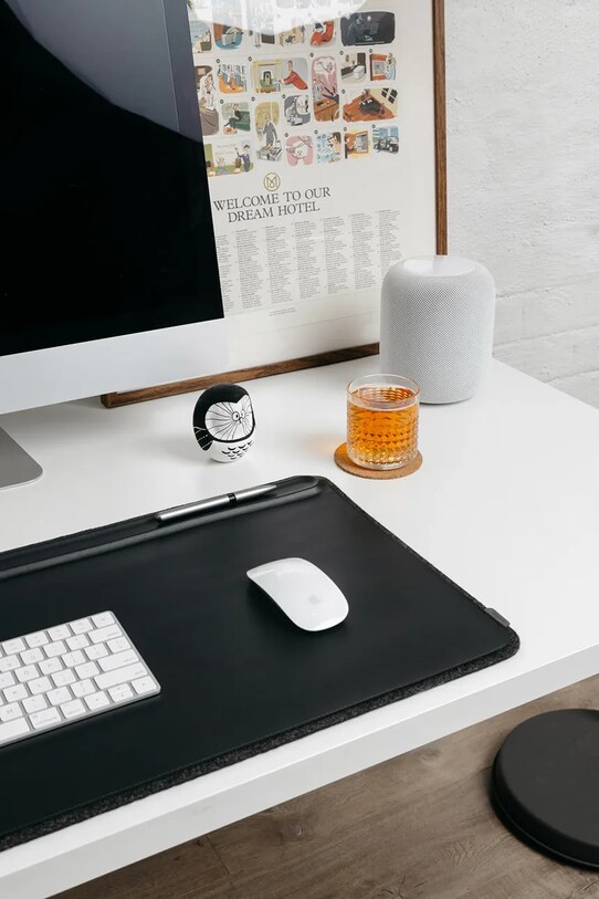 Orbitkey podkładka na biurko Black M 68,6 x 37,3 x 0,5 cm DKMT.MD1.BKBK