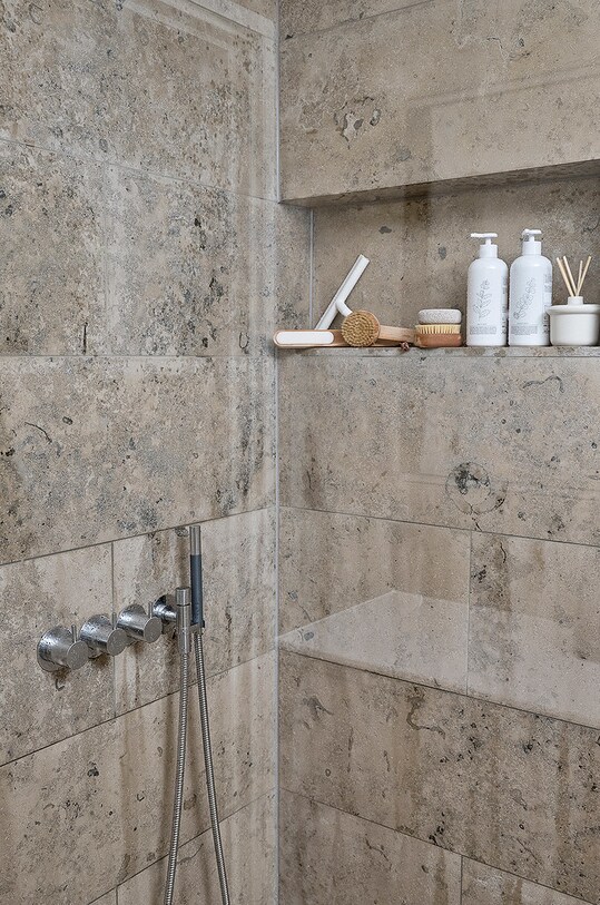 Zone Denmark щётка для сухого массажа Inu 10997