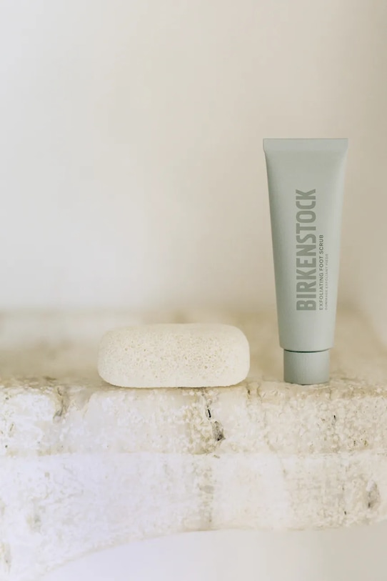 Pumeks Birkenstock Smoothing Pumice Stone 1030468.