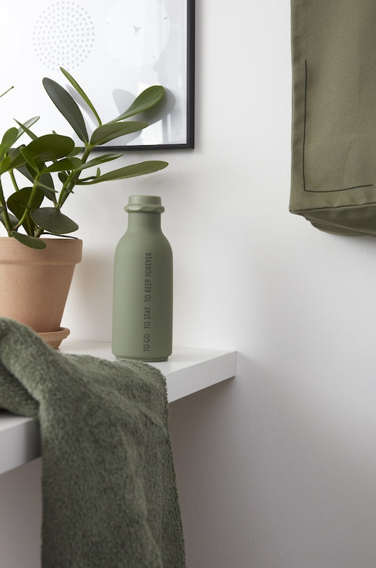 Kuchnia i bar Design Letters butelka na wodę 30101017FGTOTOTOFO zielony