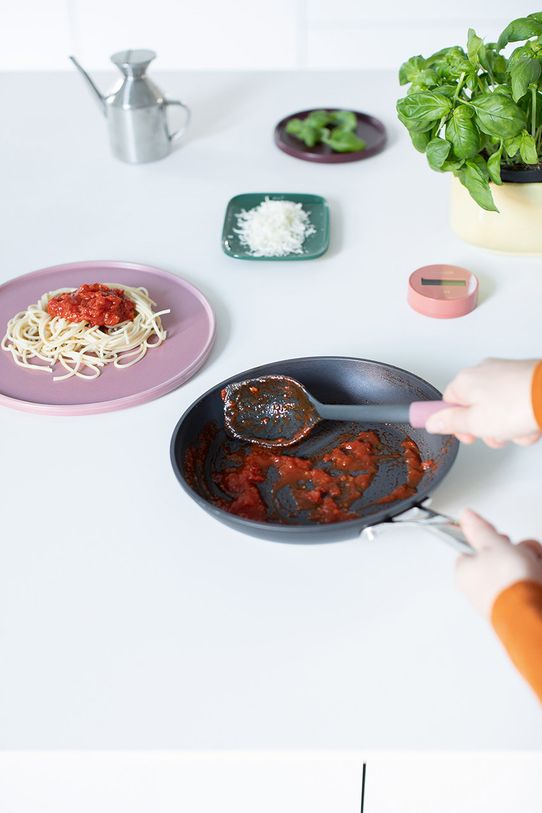 Brabantia Šalátová lyžica 122743 červená