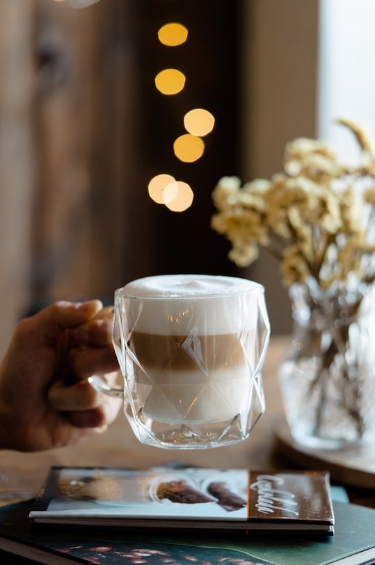 Vialli Design zestaw filiżanek Geo 330 ml (2-pack) 8500