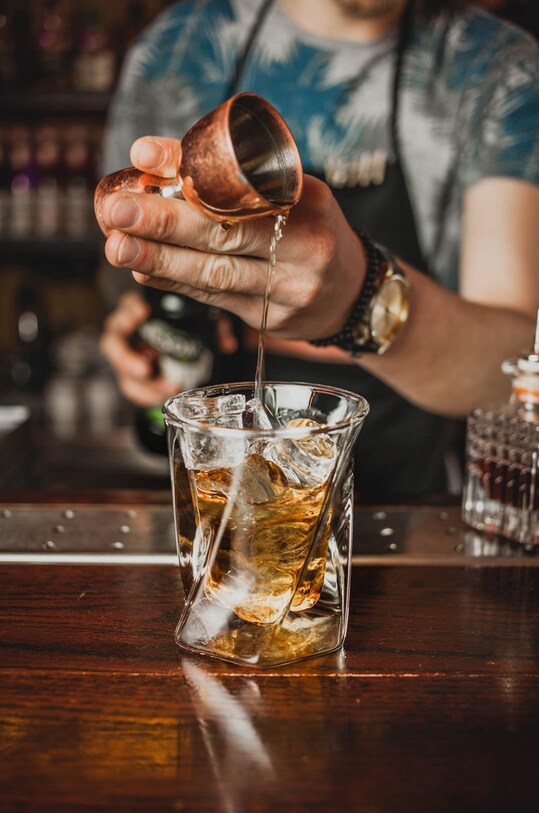 Vialli Design szklanka 300 ml transparentny 5509