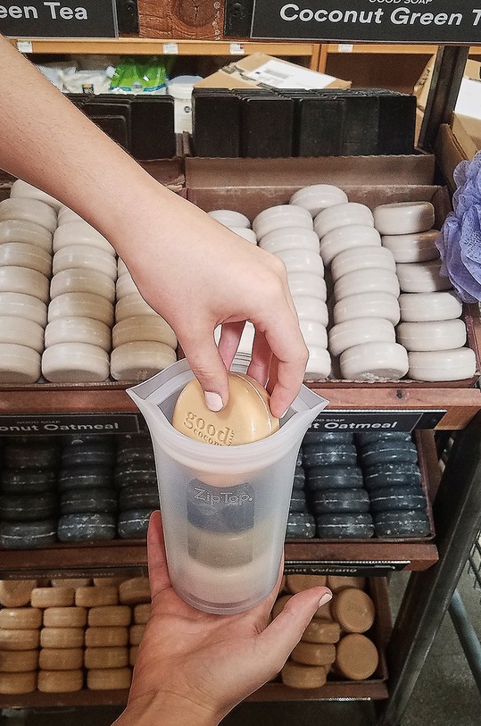 Zip Top pojemnik na przekąski Large Cup 710 ml Z.CUPL.03 niebieski