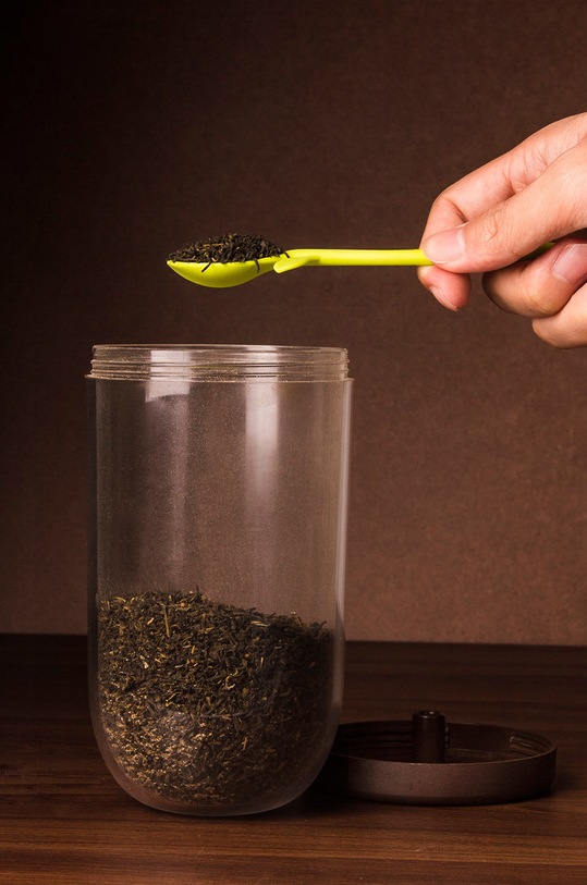 Qualy pojemnik na herbatę z łyżeczką 10205.BN multicolor