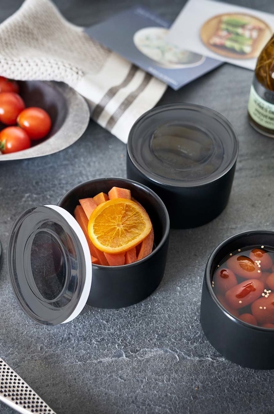 Nádoba s víkem Yamazaki Small černá 5115