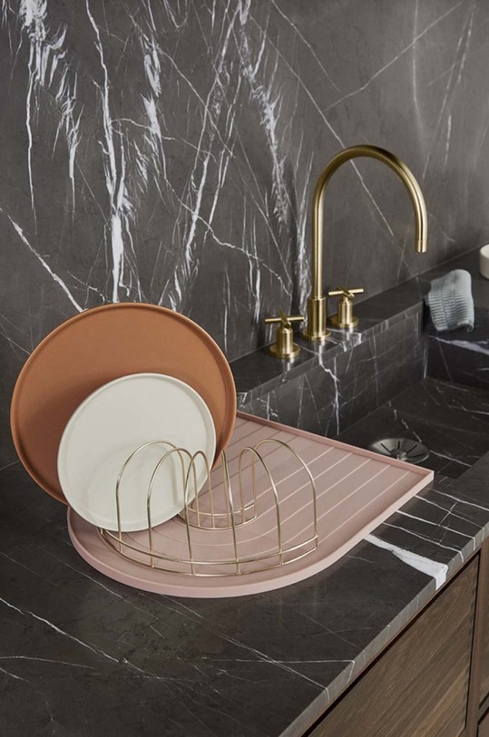 Kuhinja i bar Pladanj za posuđe OYOY Dish Tray 10814 roza