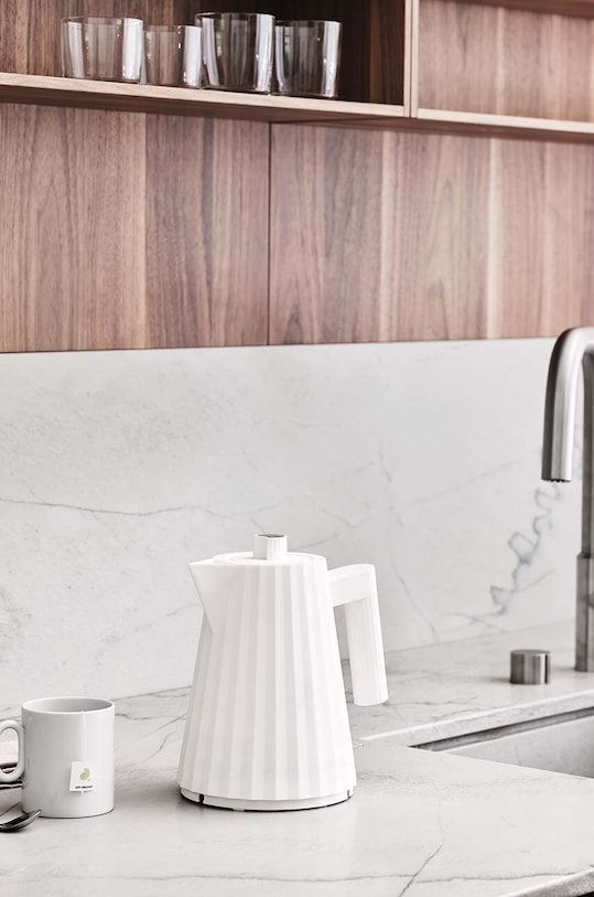 Alessi czajnik elektryczny Plisse MDL06.1.W biały AA00
