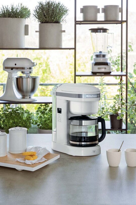 Překapávací kávovar KitchenAid Classic 5KCM1208EWH
