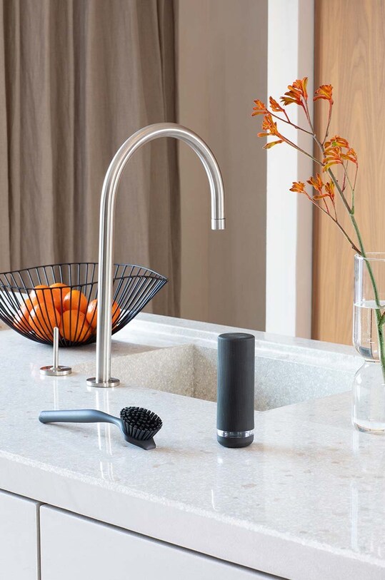 Дозатор рідини для миття посуду Brabantia SinkStyle 228049