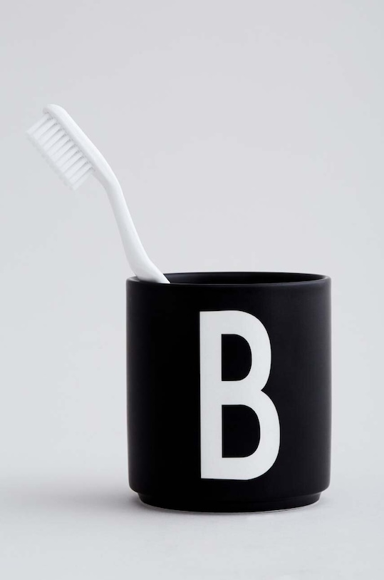 Design Letters kubek Personal Porcelain Cup 10204000B czarny AA00