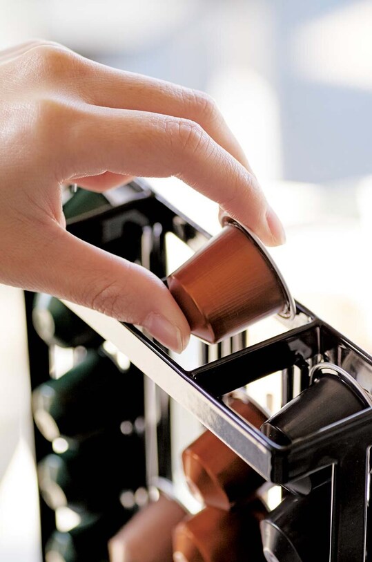 Кухня и бар Стенд для капсул с кофе Yamazaki Tower 3896 чёрный