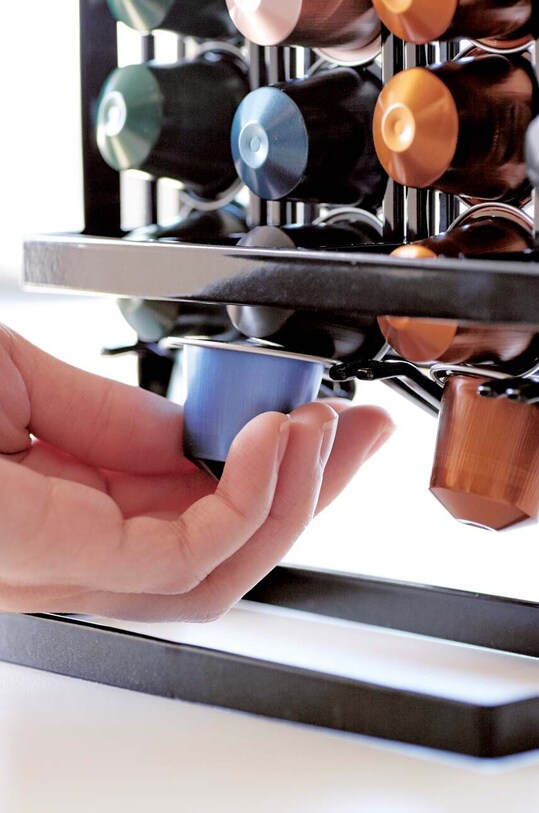 Стенд для капсул с кофе Yamazaki Tower чёрный 3896