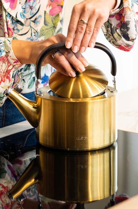 Bucătărie și bar Vialli Design fierbător Diamante 1,5 l 29194 galben