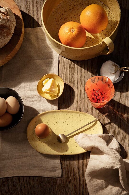 Servírovací tanier ferm LIVING Flow 1104263176 žltá AA00