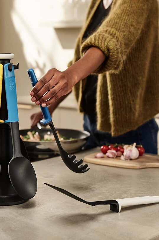 Sada kuchynských doplnkov so stojanom Joseph Joseph Elevate™ 7-pak 10544.