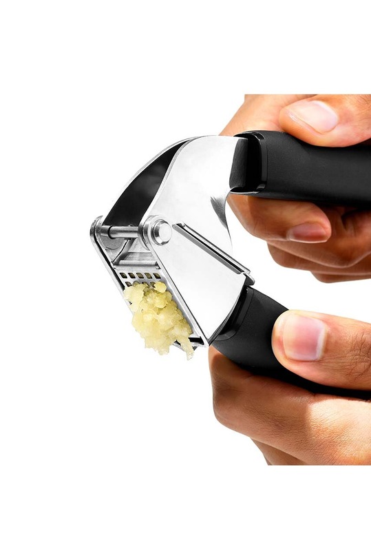 Stiskalnik za česen OXO Good Grips siva O.11327300