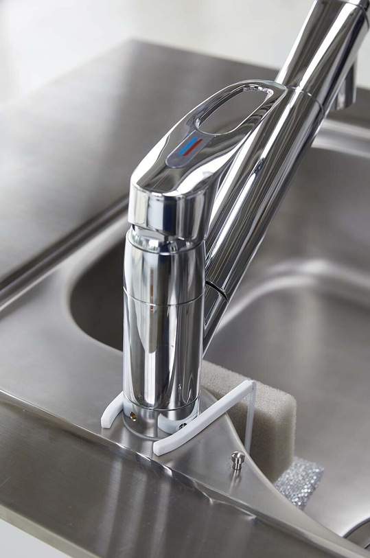 Kuchnia i bar Yamazaki organizer do zlewu Tower 4390 biały