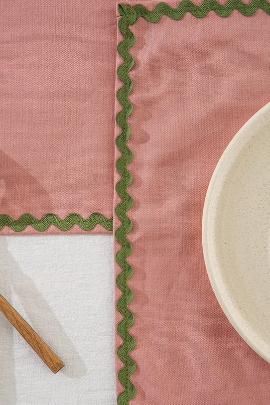 Really Nice Things zestaw serwetek Wavy 4-pack różowy 104471