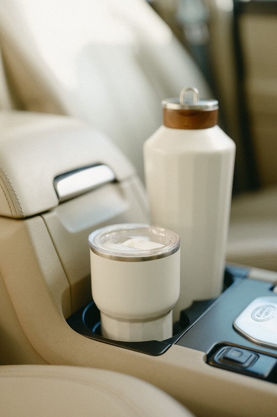 Θερμός Business & Pleasure Co. Hemingway Drinkware 0,75 L BPA.DRN.ANT.WHT.25