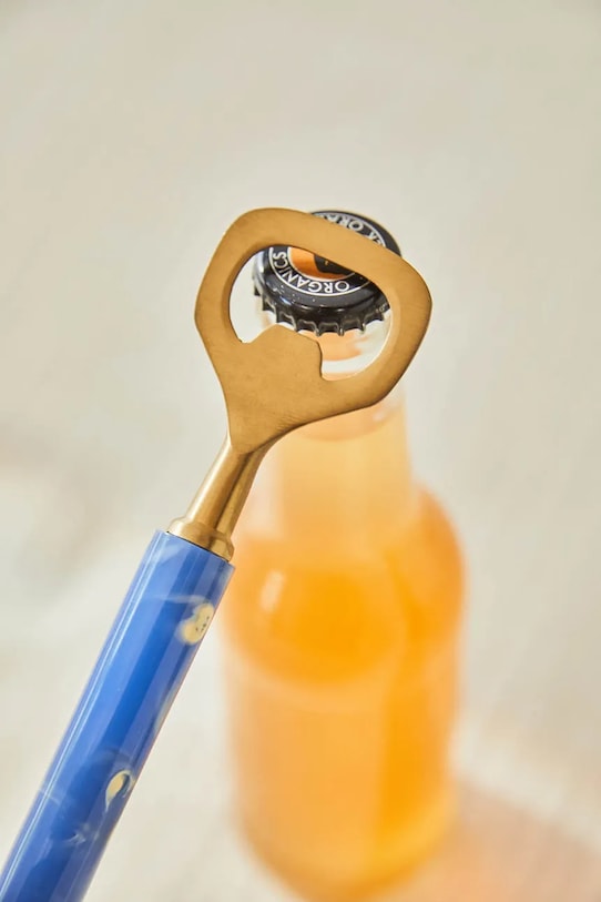 Calma House otwieracz do butelek Mango MANGO.CA15.AZU niebieski AA00