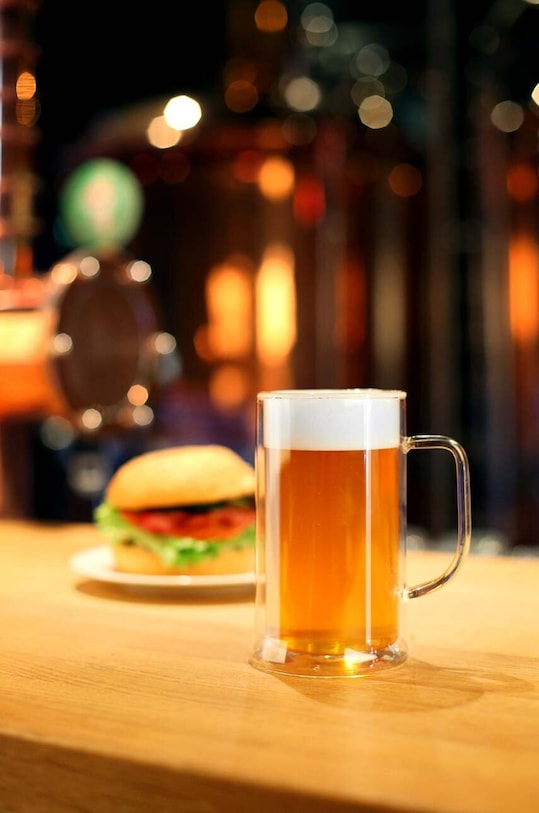 Vialli Design halbă de bere Amo 500 ml multicolor 21228