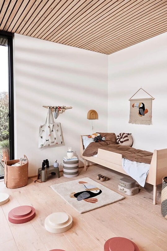 Kuchyň a bar Šálek s víčkem OYOY Apple Cup 120 ml M107560 vícebarevná