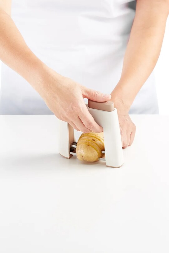 Овочерізка Lekue Hasselback помаранчевий 884429