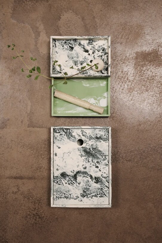 Вітальня та спальня Декоративна таця ferm LIVING Mist Tray 1104270001 білий