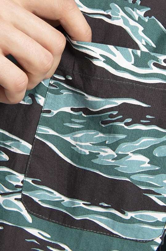 Maharishi koszula bawełniana Tigerskins x Worhol czarny 8172.WOODLAND