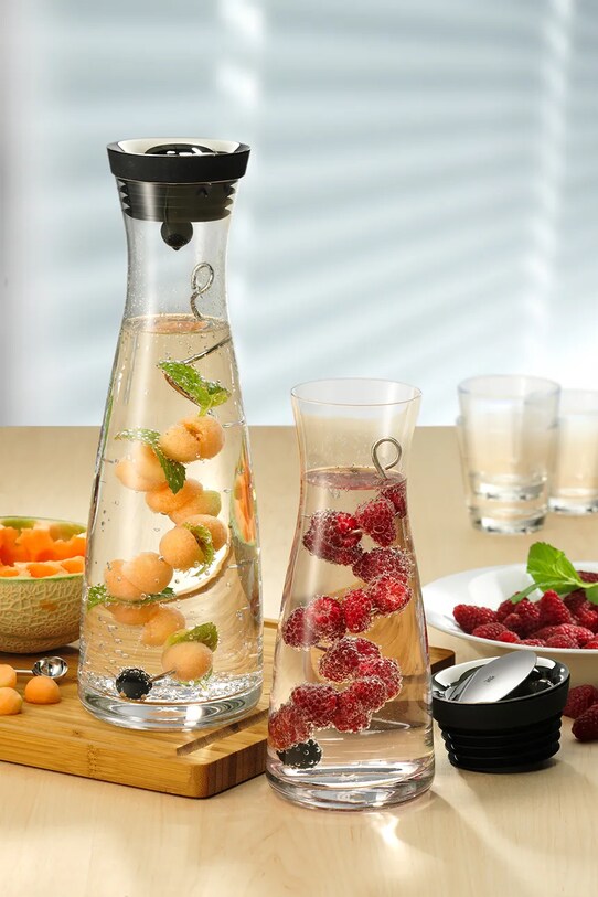 Kuchyňa a bar Karafa WMF Basic 750 ml 617716040 viacfarebná