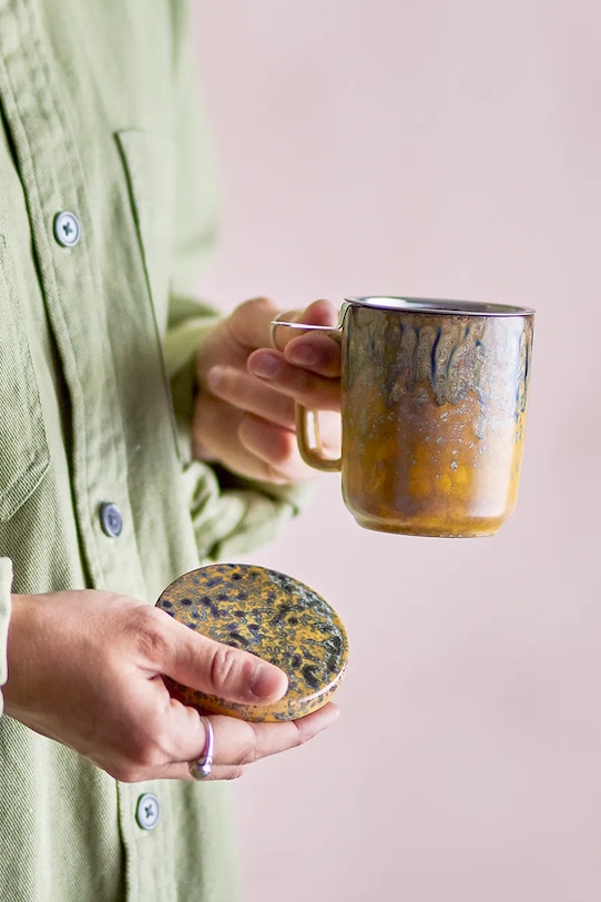 Bloomingville kubek z zaparzaczem Yuma 250 ml 82061984 multicolor