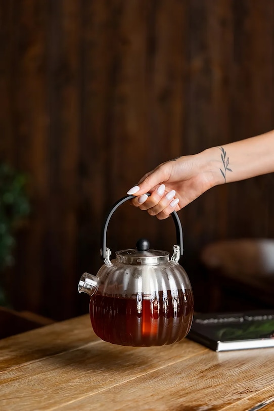 Kuchnia i bar Vialli Design zaparzacz do herbaty Volare 1 L 1753.. szary