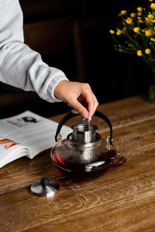 Vialli Design zaparzacz do herbaty 800 ml 1623. żółty